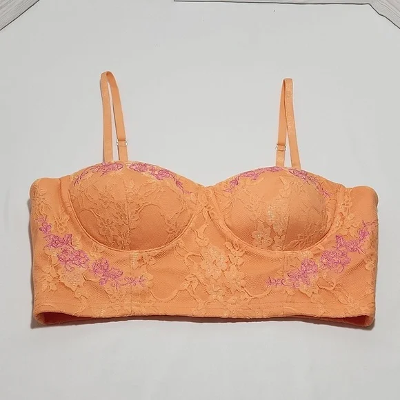 sexy lingerie forever 21 Forever 21 Black Lace Sheer Thong Lingerie Bodysuit Top Going Out Sexy  Large for Sale in Riverside, CA main image 1